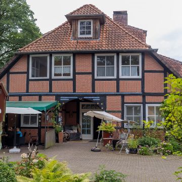 Das Haus Eingang (Groß).jpg